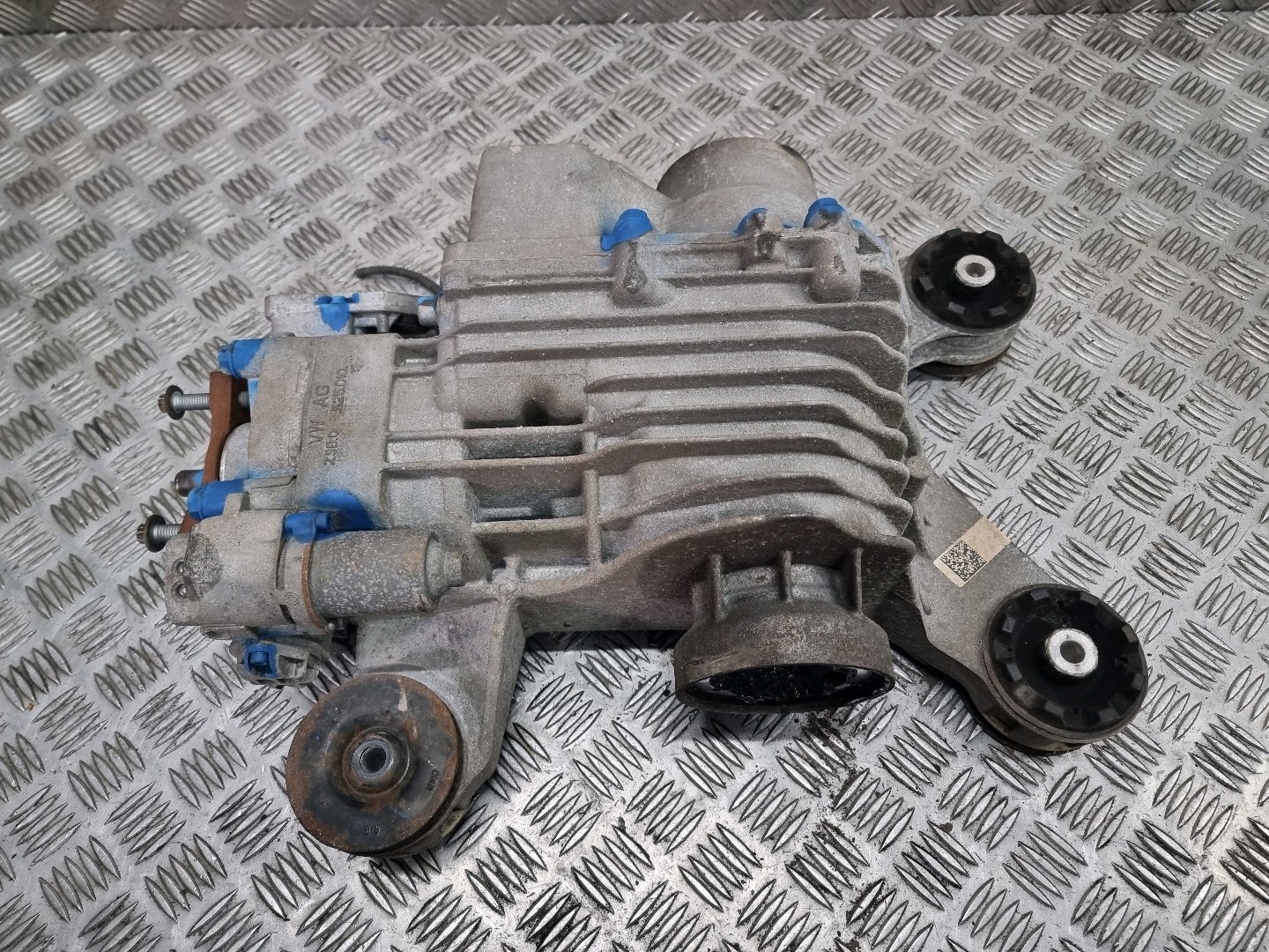 AUDI Q3 8U REAR DIFFERENTAL DIFF REAR 0BS525010C
