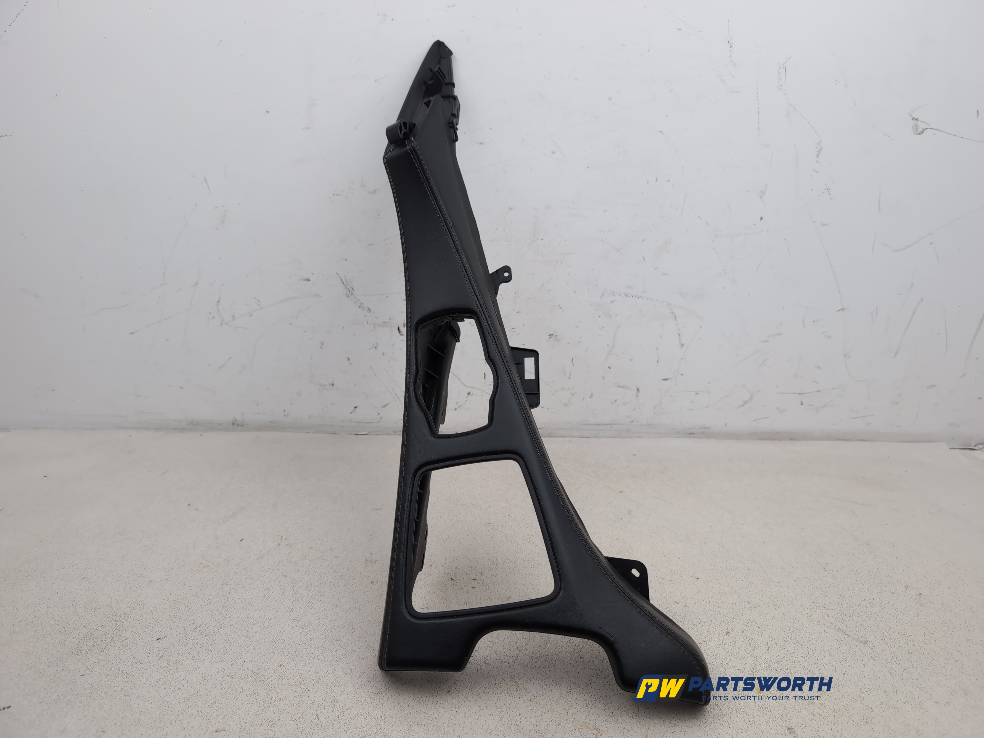 BMW 6 SERIES 640D M SPORT F13 CENTRE CONSOLE LEATHER TRIM 9197340 2012-2018