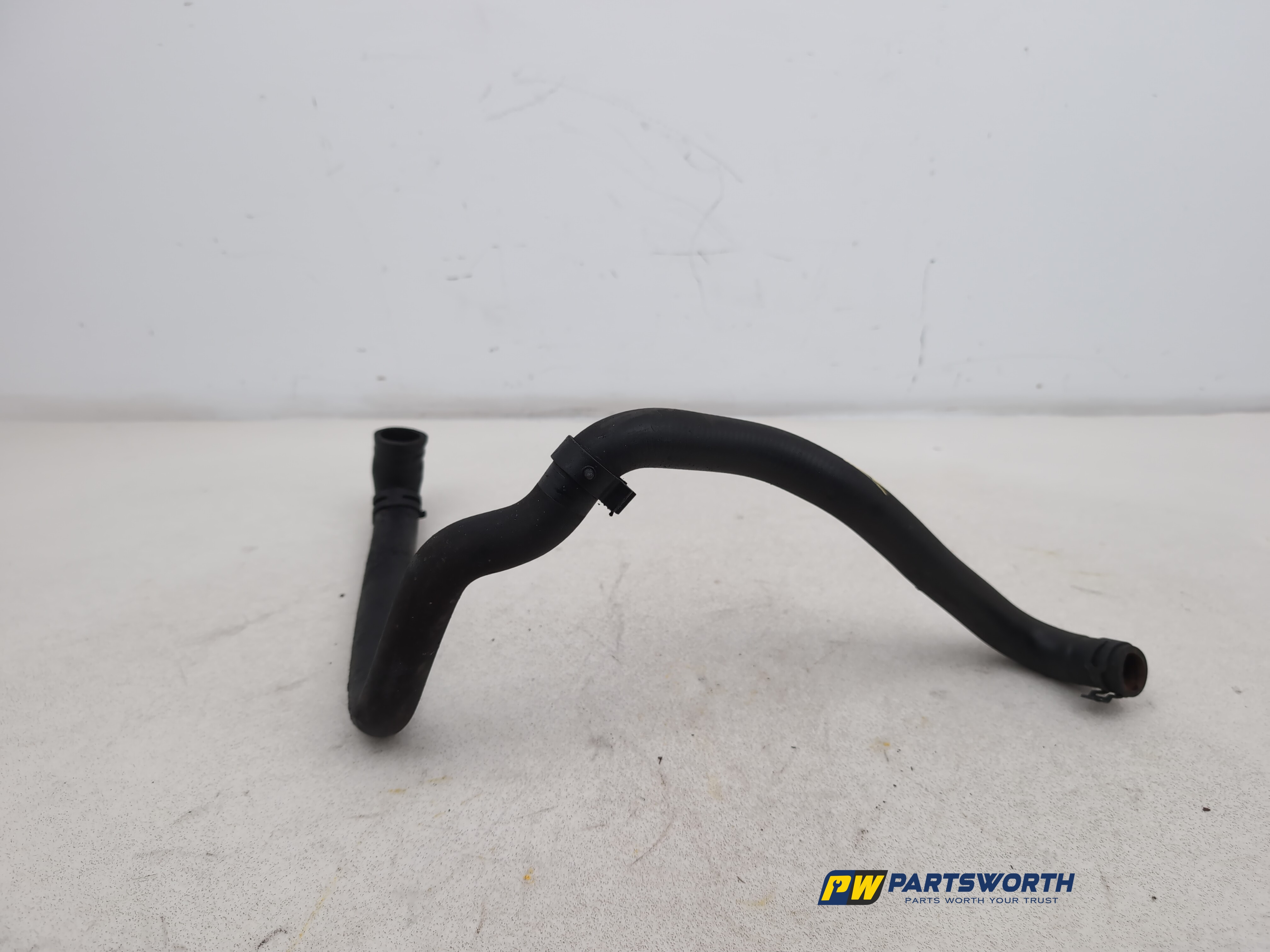 MERCEDES-BENZ E-CLASS E350 AMG SPORT W212 3.0L DIESEL COOLANT HOSE A2128320994