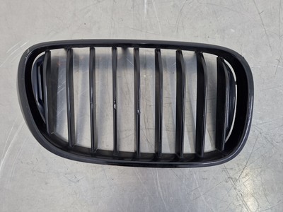 BMW 7 SERIES G11 2017 Front Right Kidney Grille 7357012