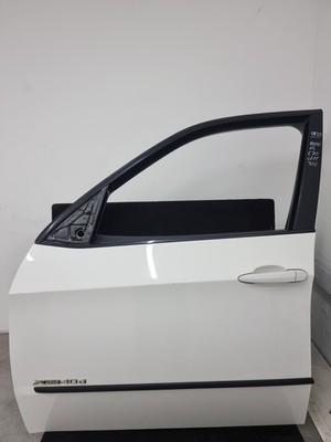 BMW X5 E70 COMPLETE FRONT LEFT DOOR IN WHITE (300) 2012