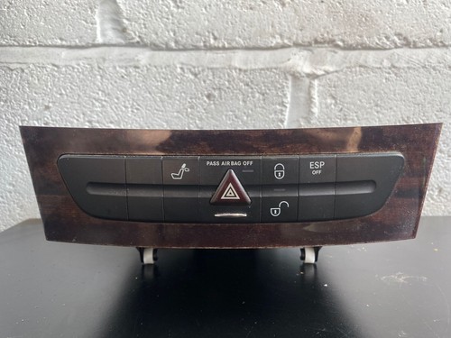 Mercedes Benz E Class W211 CD Changer Hazard Switch Panel A2116800552