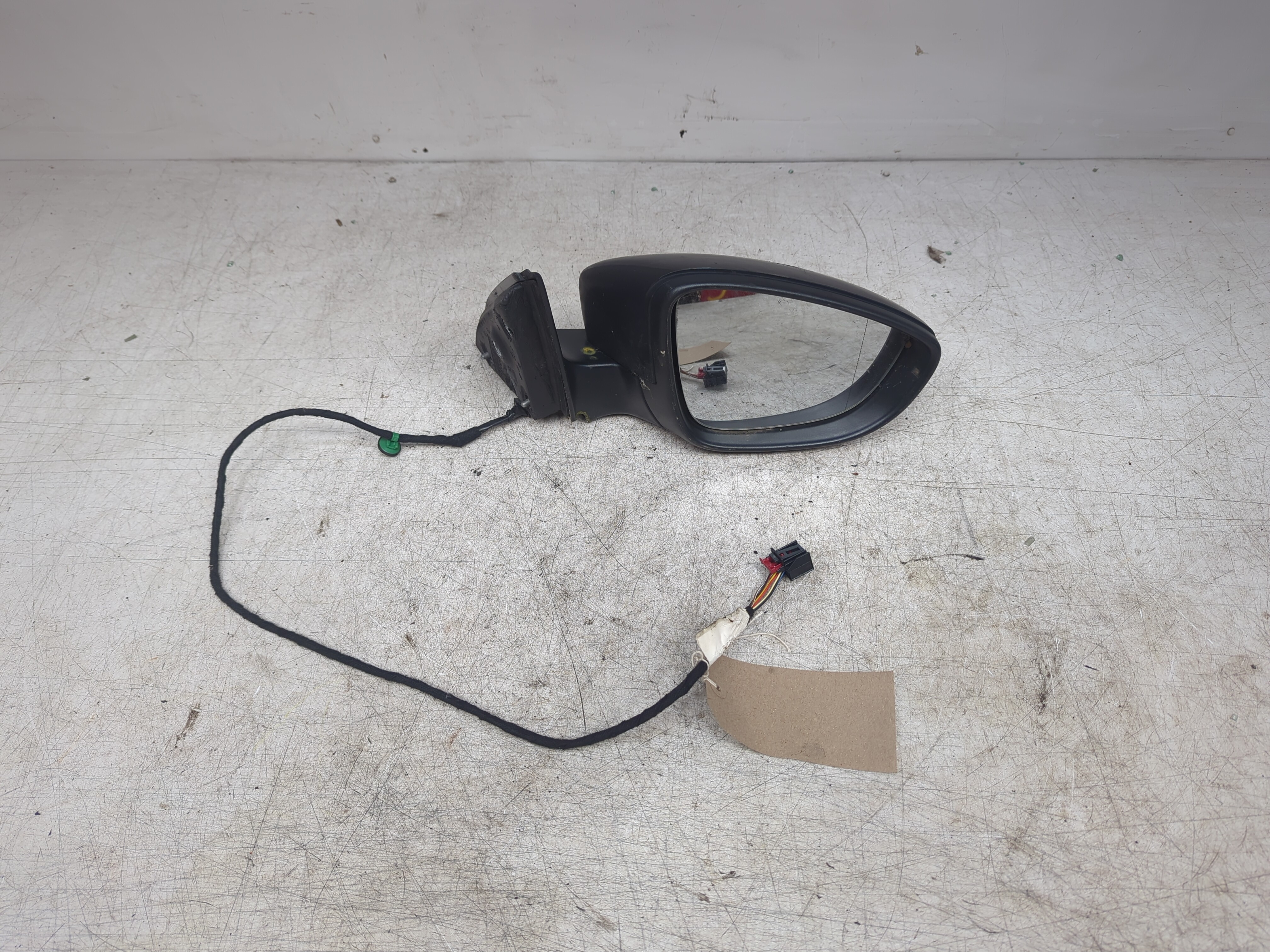 VOLKSWAGEN JETTA DOOR MIRROR RIGHT DRIVERS IN BLACK 2012 MK6 A6 (5C6)