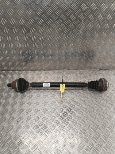AUDI A3 8P 1.6 TDI DIESEL AUTO DRIVESHAFT 1K0407272RF 2010