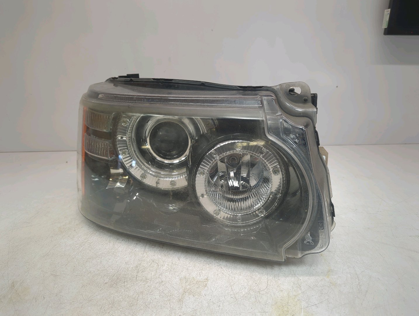 RANGE ROVER SPORT HEADLIGHT RIGHT DRIVERS 2010 MK1 L320 AH32-13W029-JC