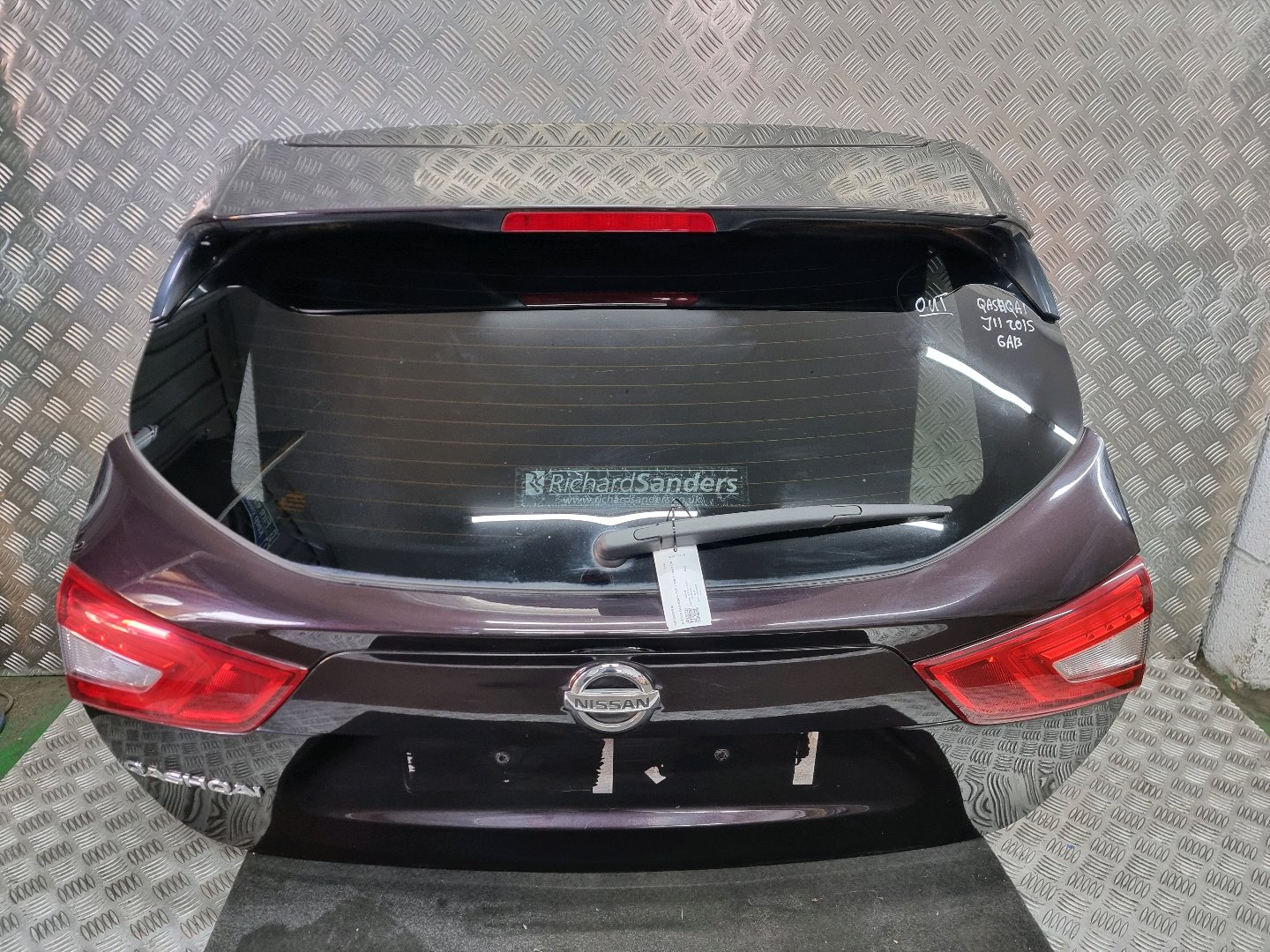 NISSAN QASHQAI J11 COMPLETE TAILGATE / BOOTLID WITH CAMERA IN BLACK (GAB) 2015