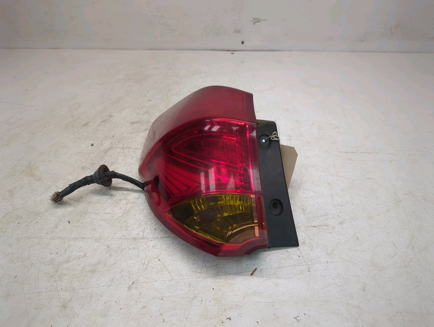KIA CEED REAR LIGHT RIGHT DRIVERS 2013 MK2 JD HATCHBACK 92410A2020
