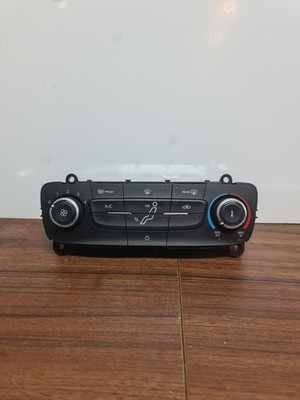 Ford Focus Mk3 2014 - 2019 Pre Facelift Digital Climate Control Panel F1ET18549