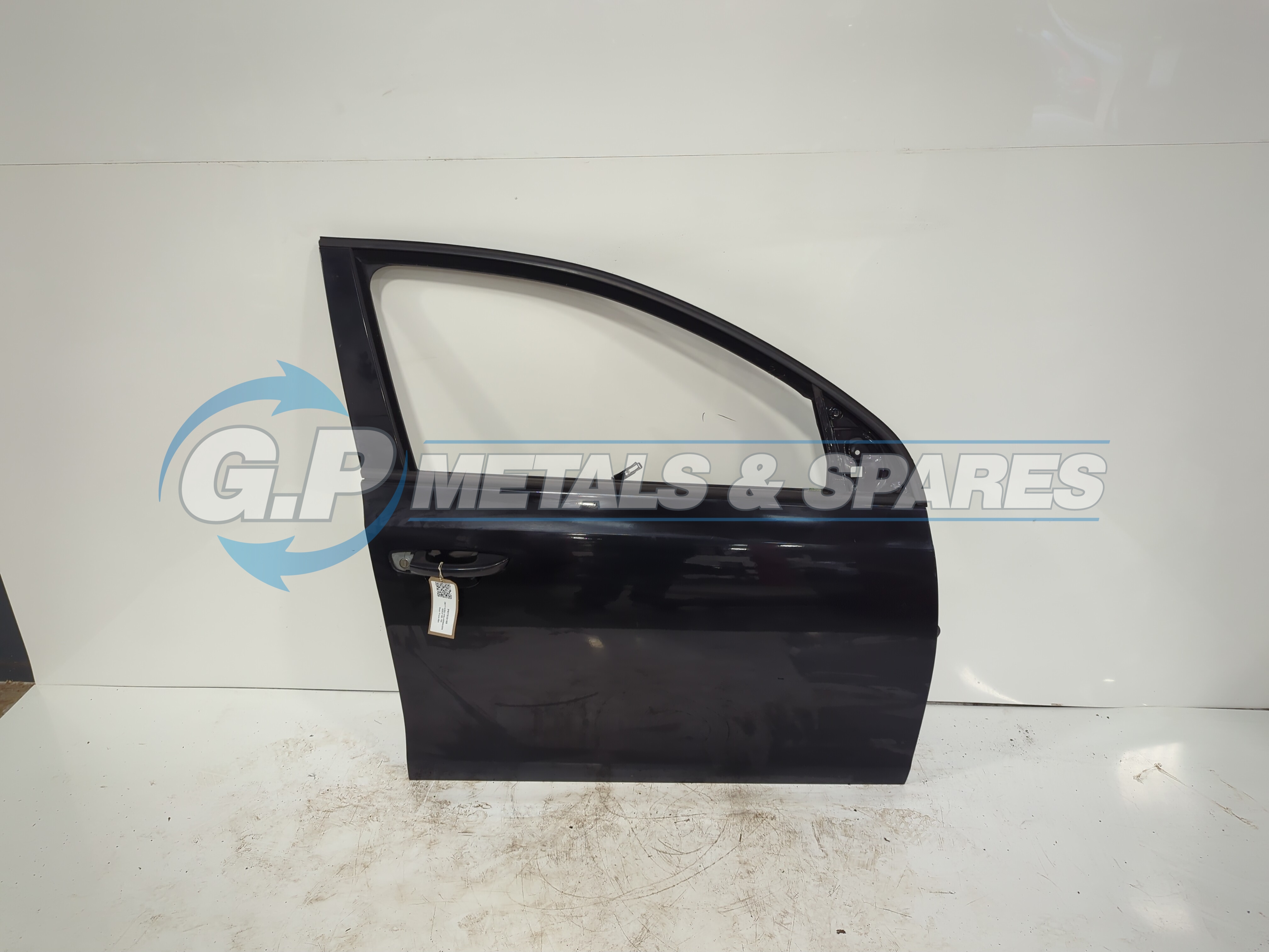 2010 VOLKSWAGEN GOLF SE TSI 5 Doors HATCHBACK Drivers Door Front RH
