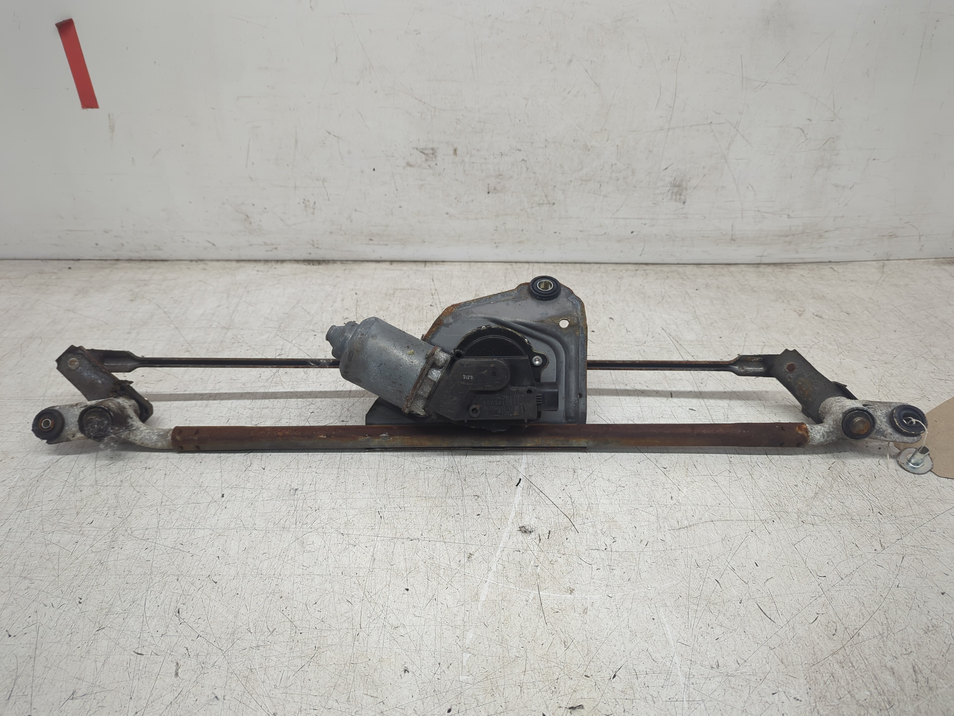 JEEP GRAND CHEROKEE FRONT WIPER MOTOR & LINKAGE 2010 MK4 WK