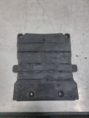 AUDI A3 8V SPORTBACK ENGINE UNDERTRAY COVER 5Q0825230