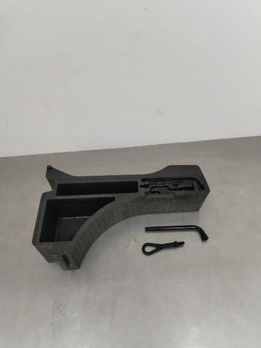 FORD KUGA MK1 SPARE FOAM REAR IN BOOT 8V41-S11168-AD 2008 - 2013 & 3 TOOLS