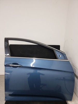 HYUNDAI i40 COMPLETE FRONT RIGHT DOOR IN BLUE (YU6) 2015