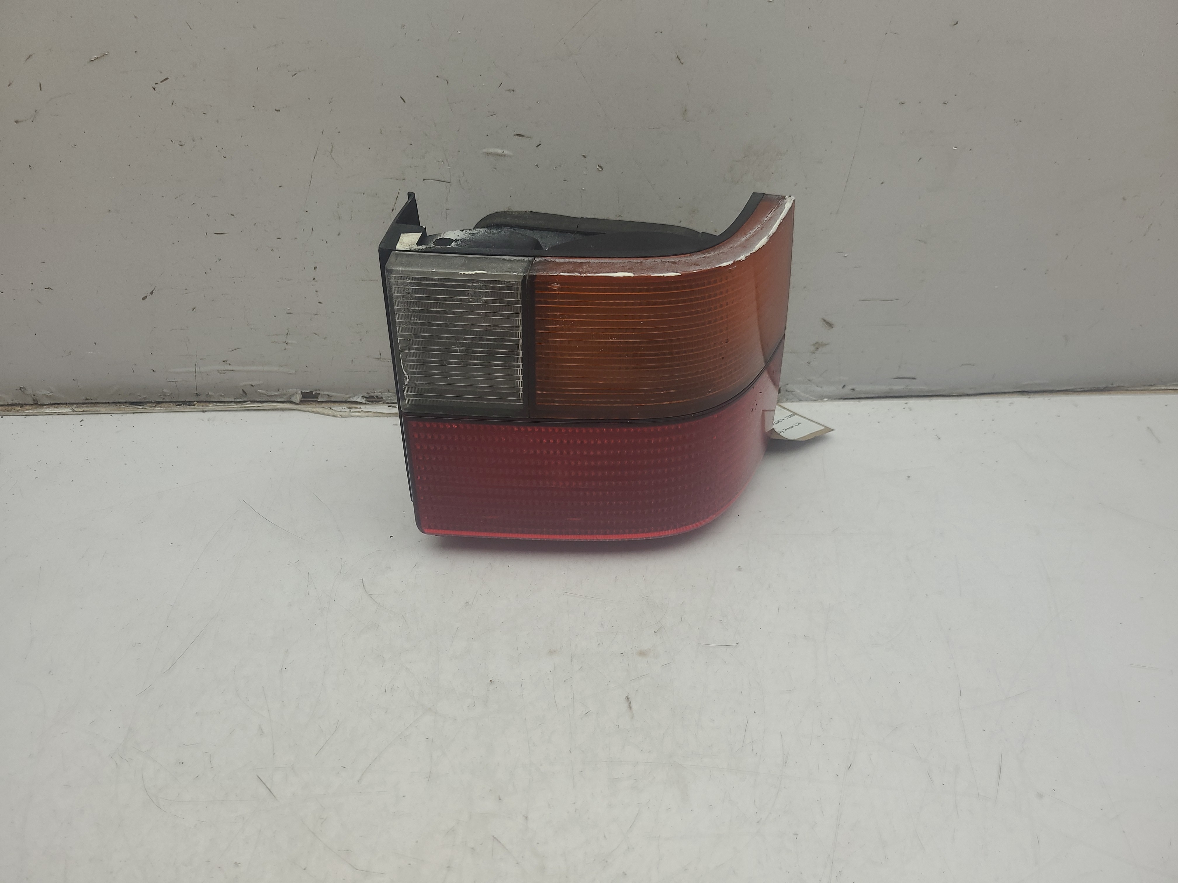 1996 VOLKSWAGEN 1200 D LWB Passenger Lamp Assembly Rear LH