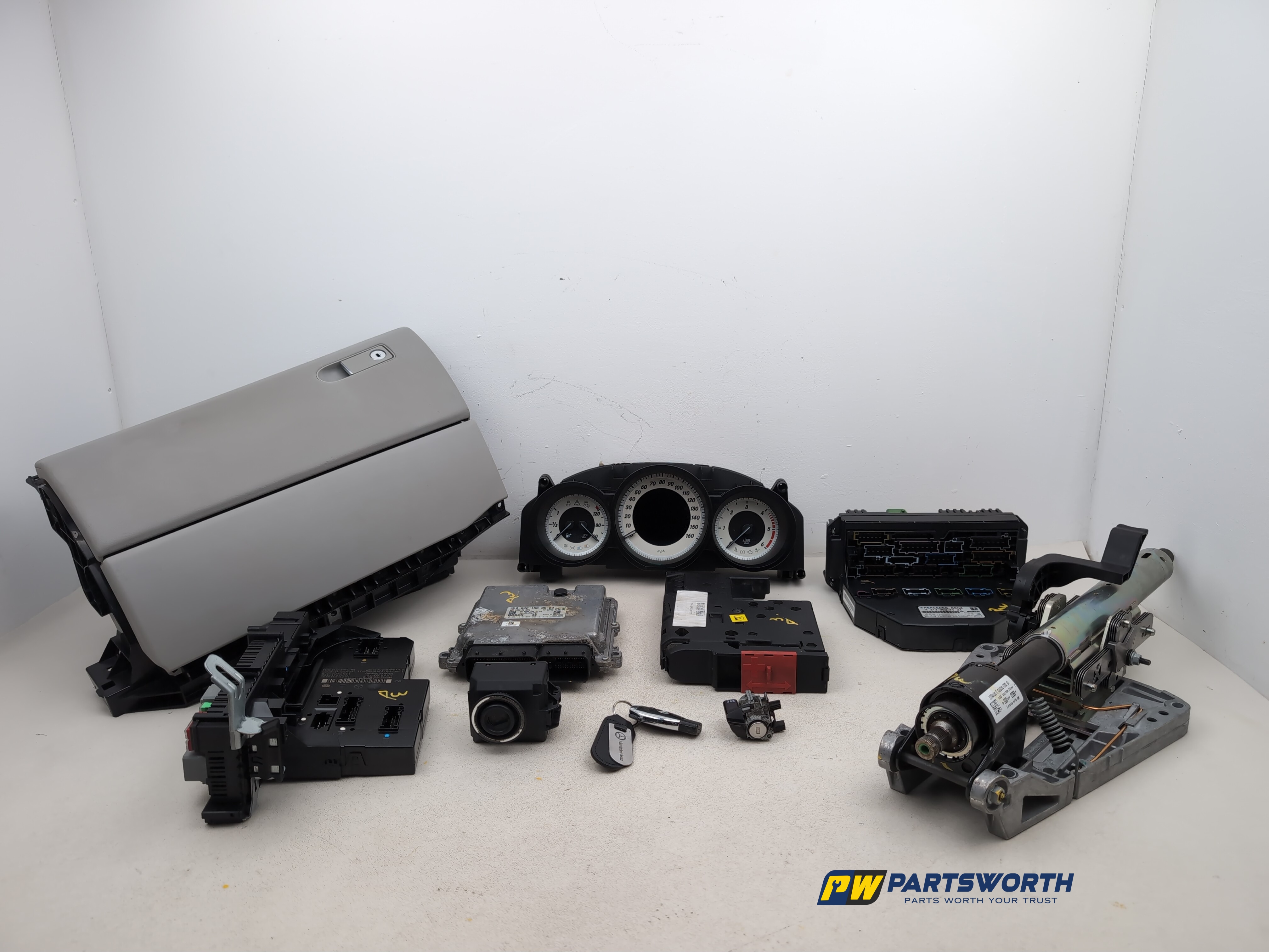 MERCEDES-BENZ CLS350 AMG X218 AUTOMATIC 3.0L DIESEL ENGINE ECU KIT A6421508900
