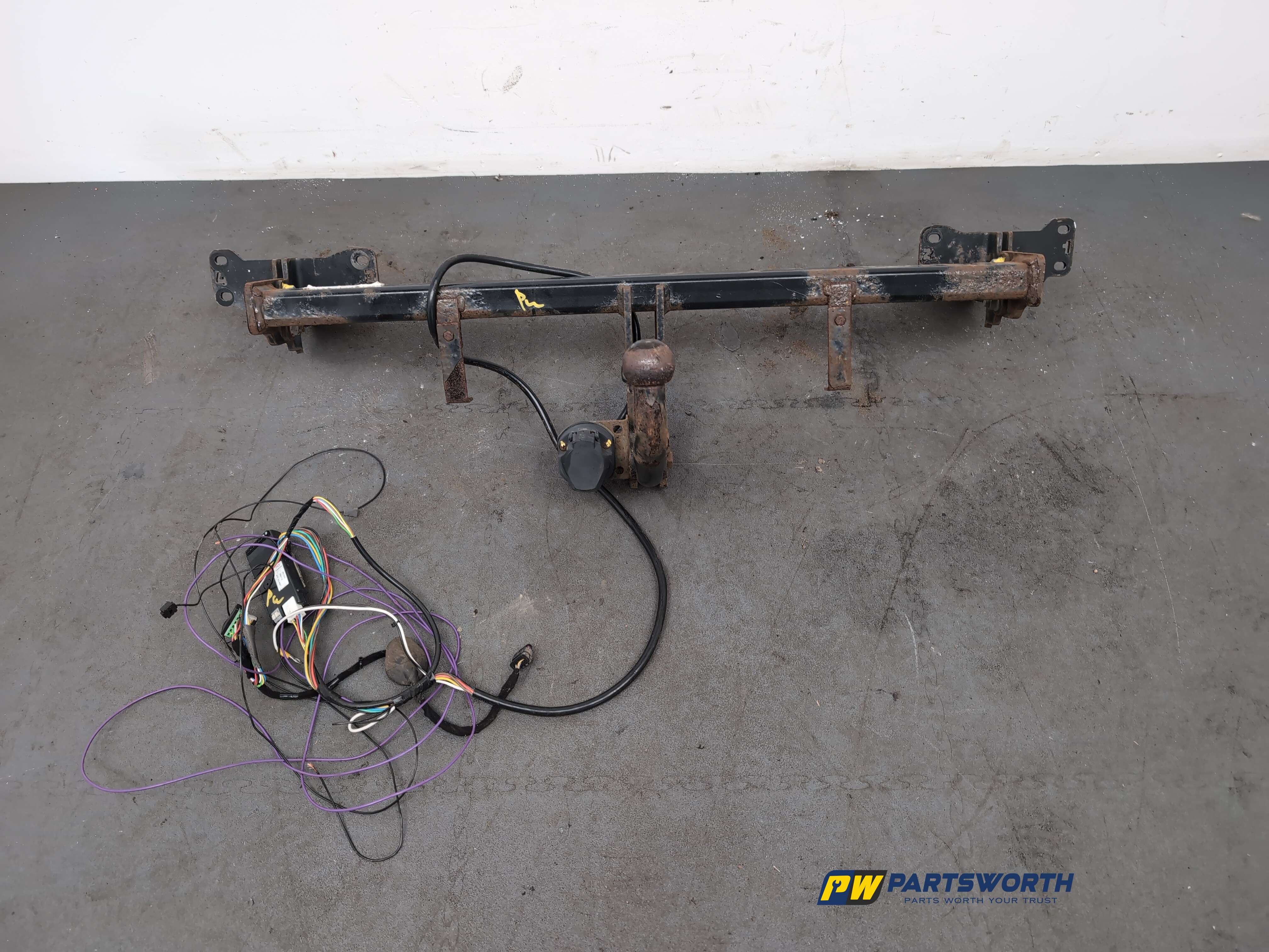 FIAT PANDA 312, 319 HATCHBACK TOW BAR WITH HOOK 079415M03 2012-2020