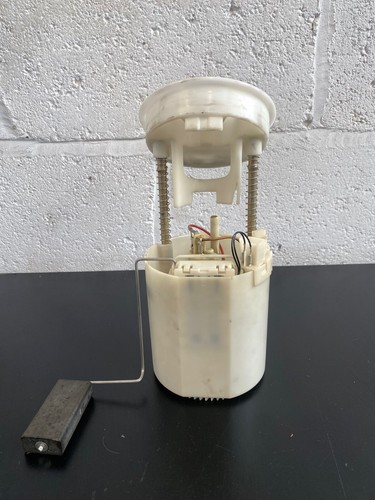 Mercedes C Fuel Tank Pump A2C53001805