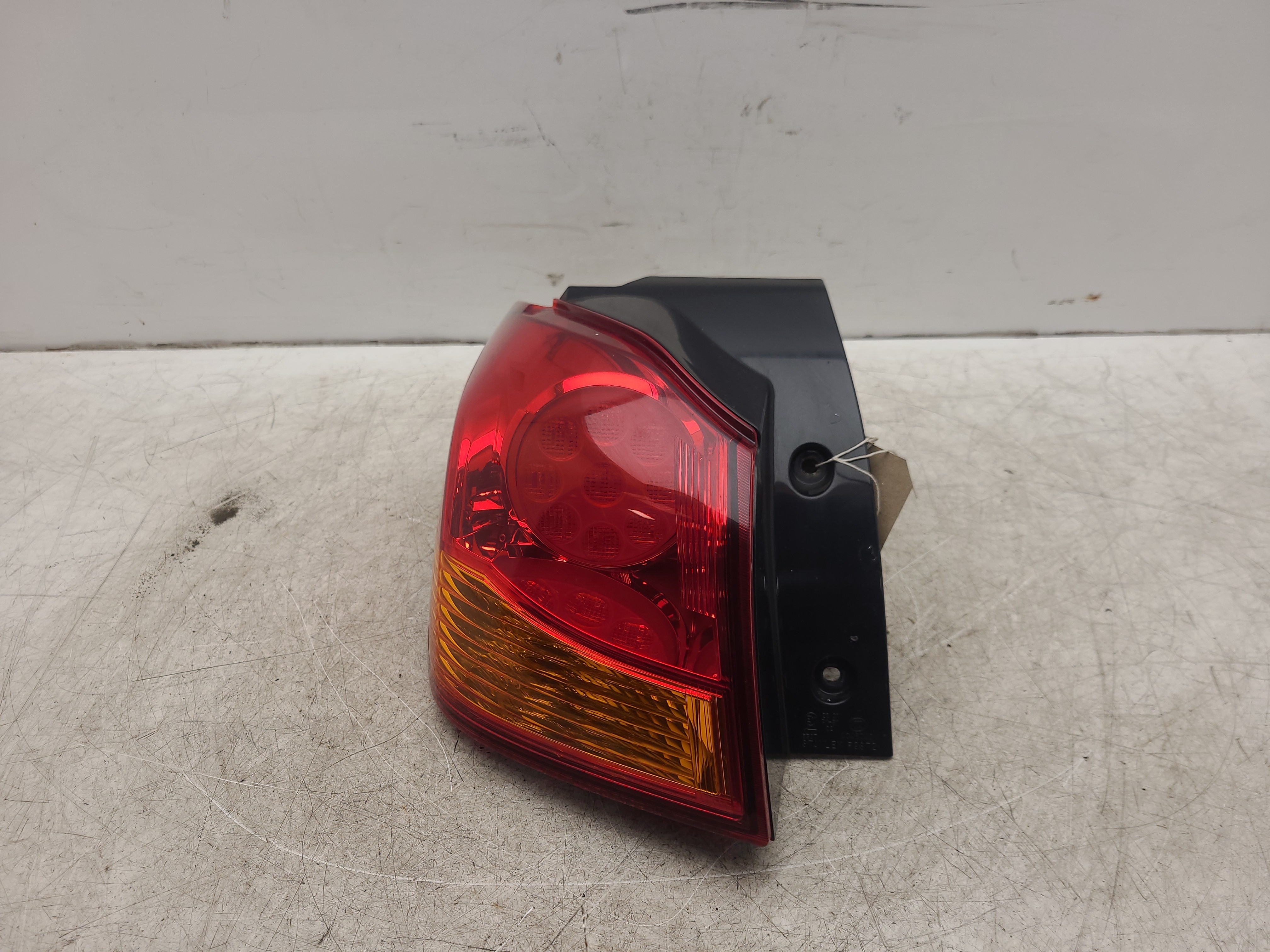 2012 MITSUBISHI ASX 4 BLACK CLEAR TEC DI-D SUV Passenger Lamp Assembly Rear LH