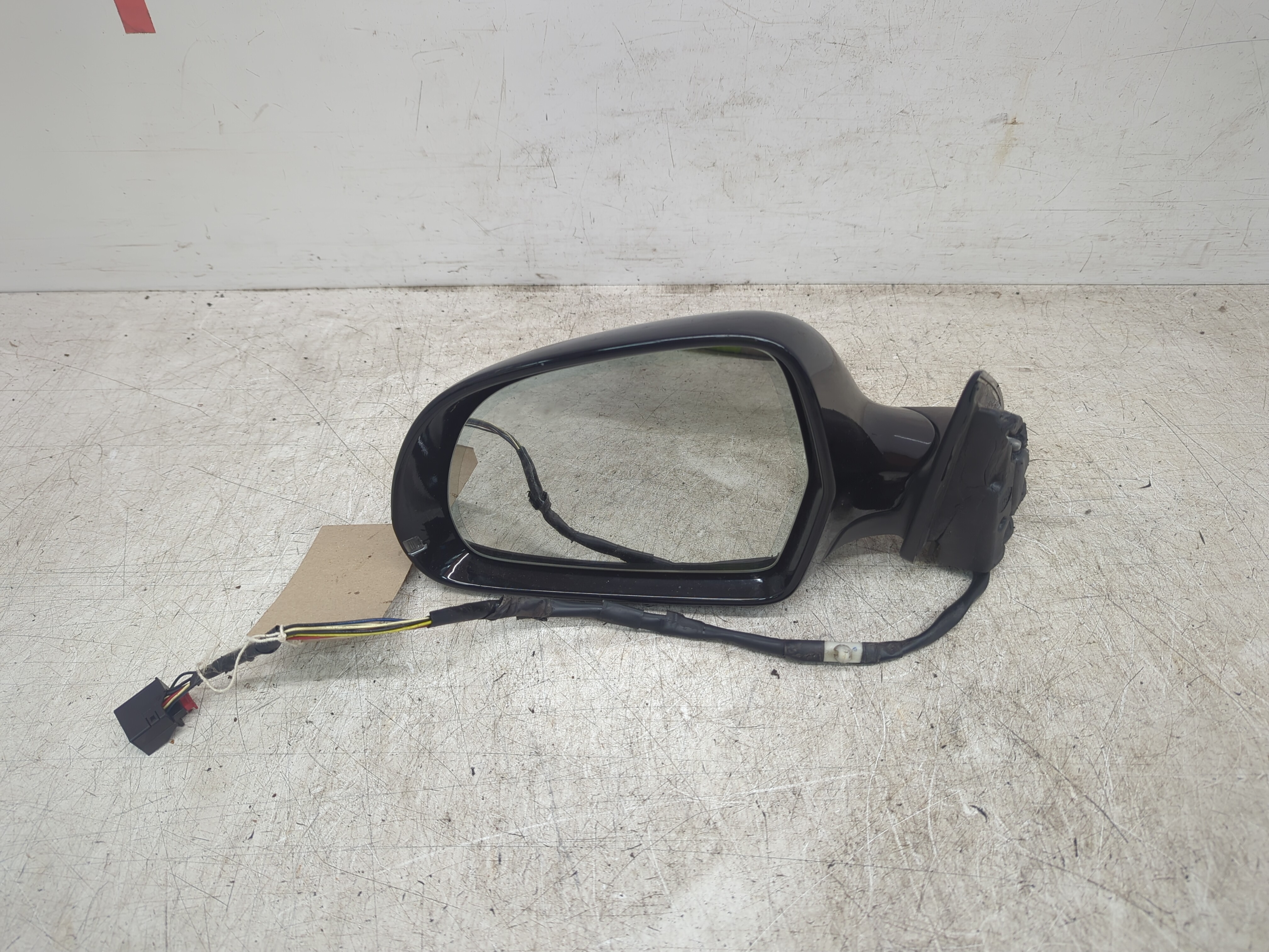 AUDI A3 DOOR MIRROR LEFT PASSENGER IN BLACK 2010 MK2 8P 8P2858531EB