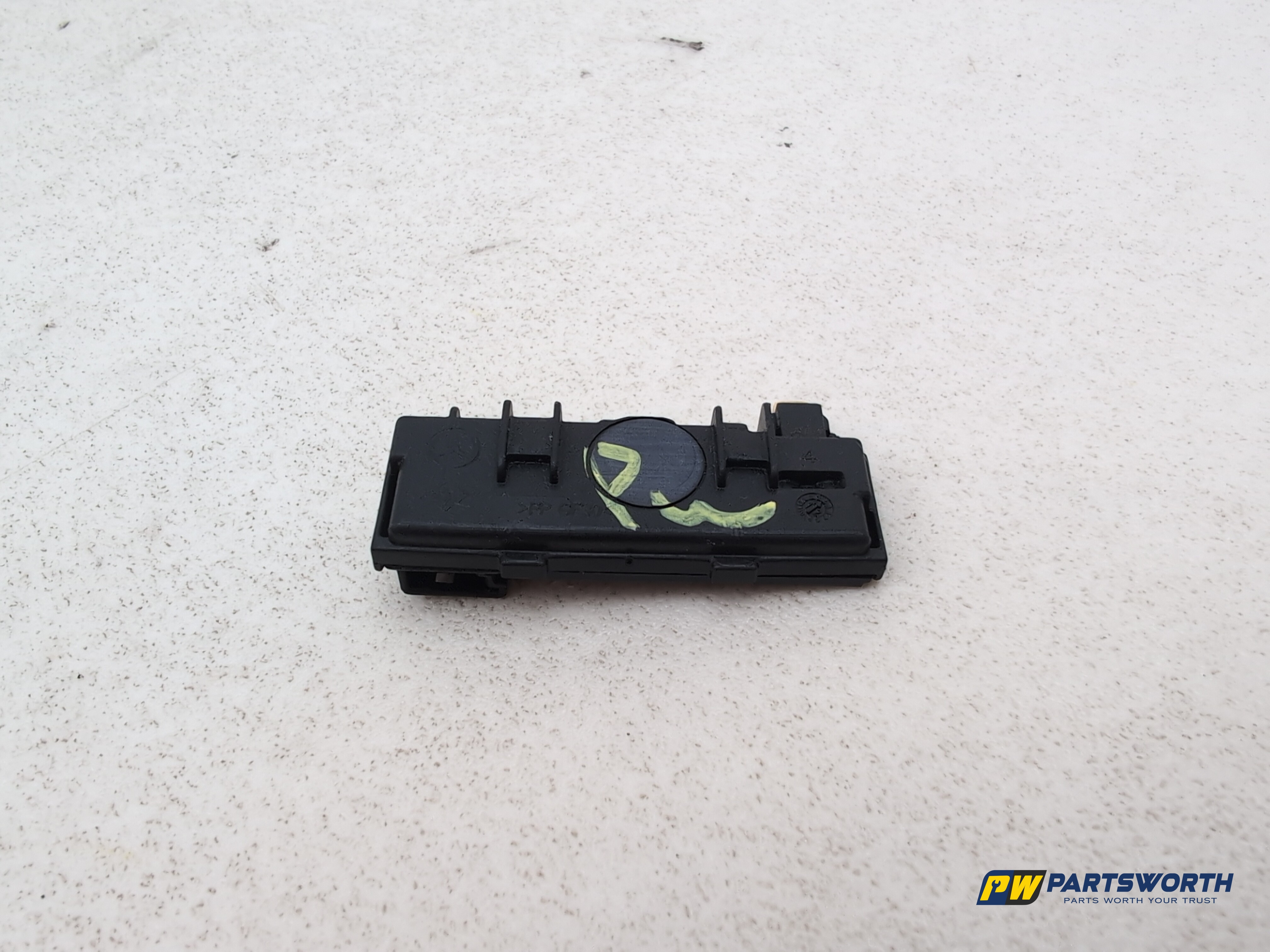 MERCEDES-BENZ B180 B-CLASS W246 INTERIOR HUMIDITY TEMPERATURE SENSOR A1729058200