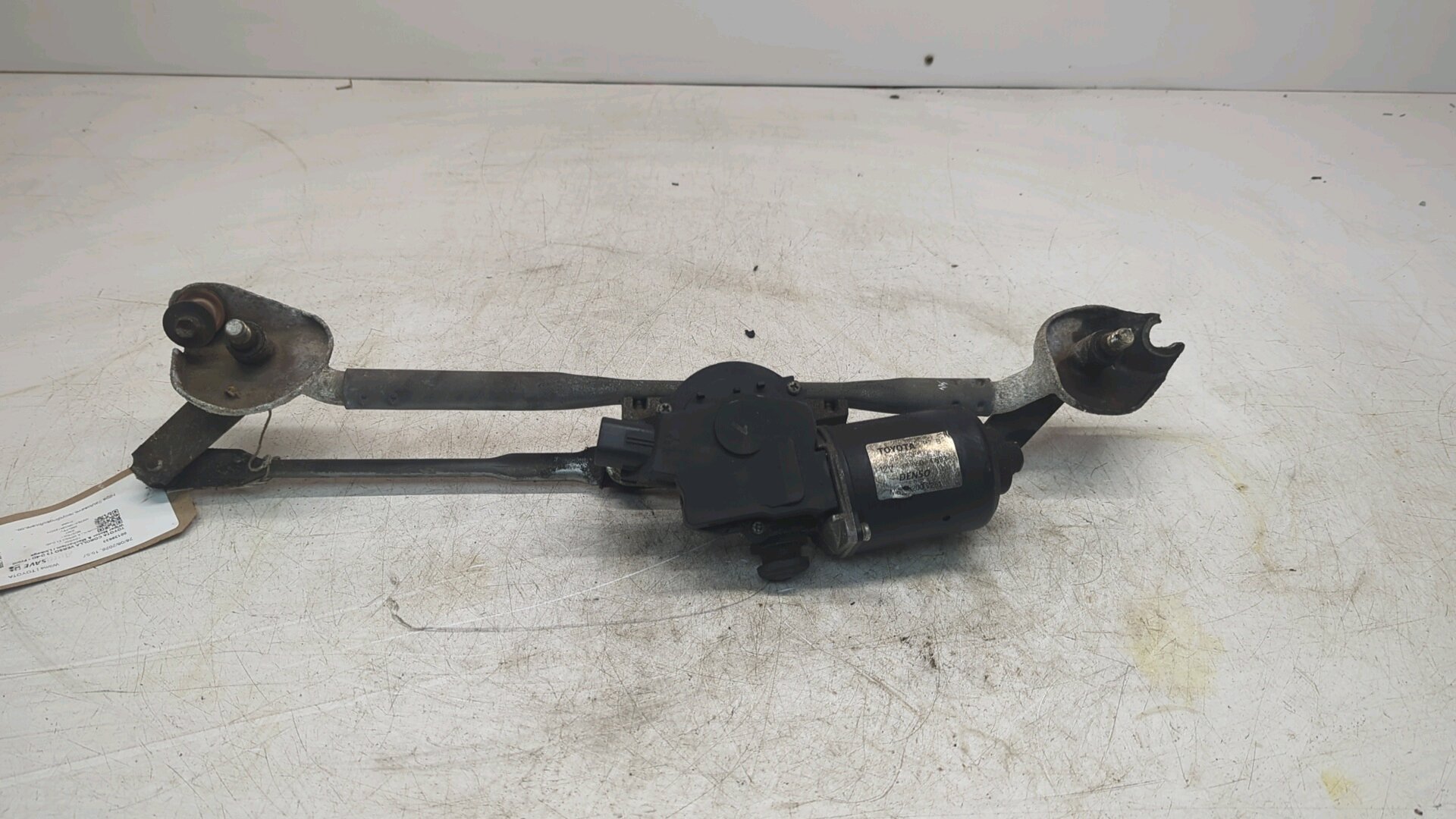 TOYOTA COROLLA VERSO FRONT WIPER MOTOR & LINKAGE 2007 MK2 AR10 85110-0F010