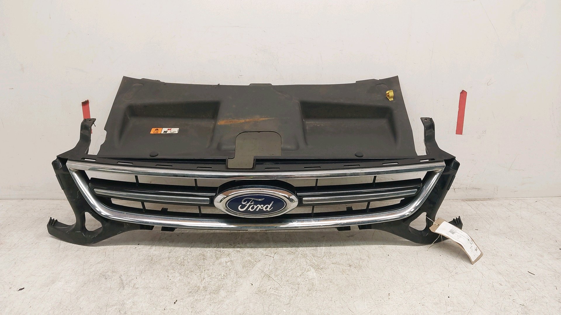 FORD MONDEO TITANIUM X FRONT GRILLE 2014 MK4 CD345 BS71-8200-B