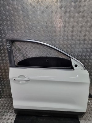 NISSAN QASHQAI J11 COMPLETE FRONT RIGHT DOOR IN WHITE (326) 2015