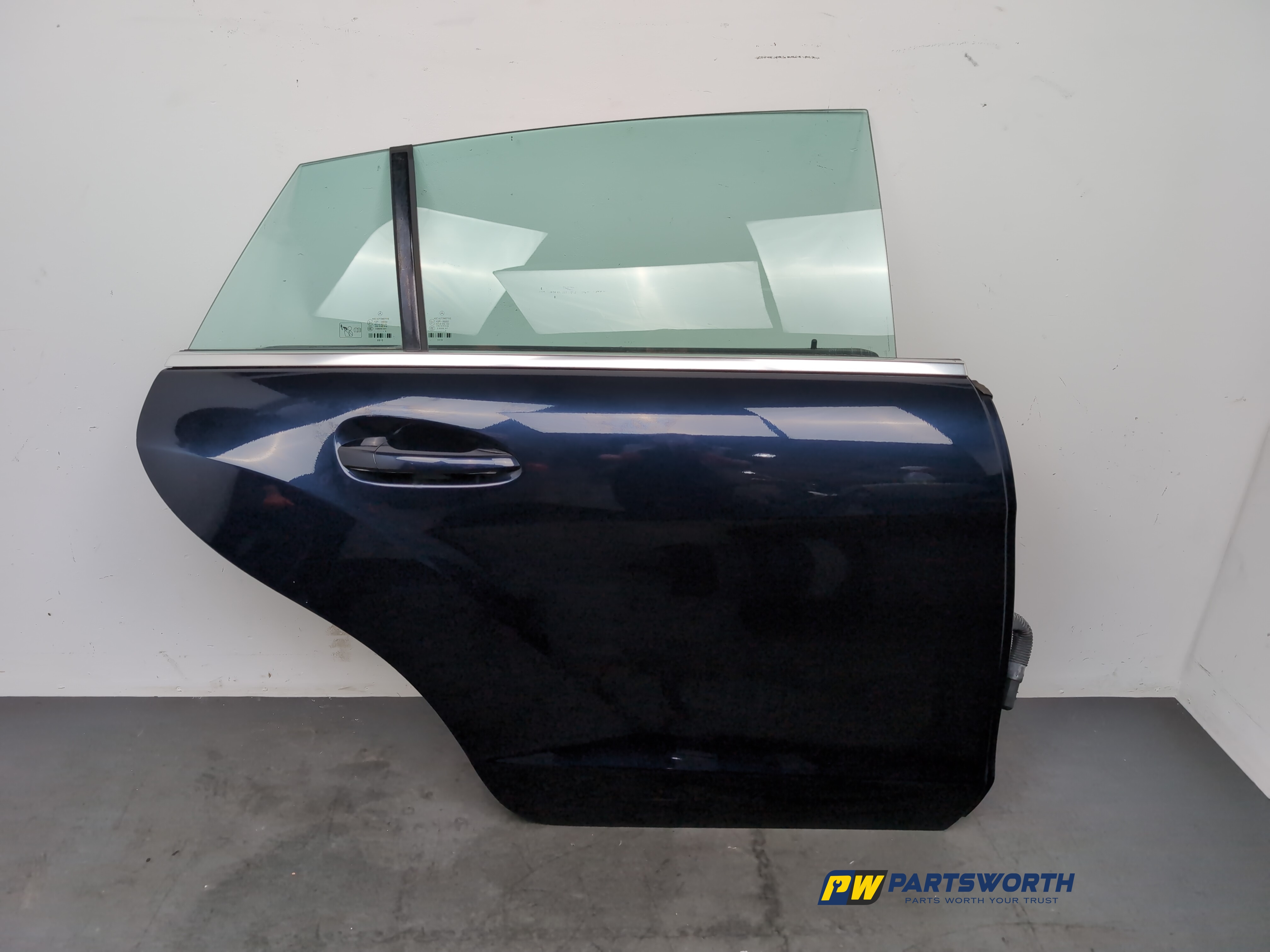 MERCEDES-BENZ CLS350 X218 ESTATE DOOR REAR RIGHT CAVASITE BLUE 890 A2187301205