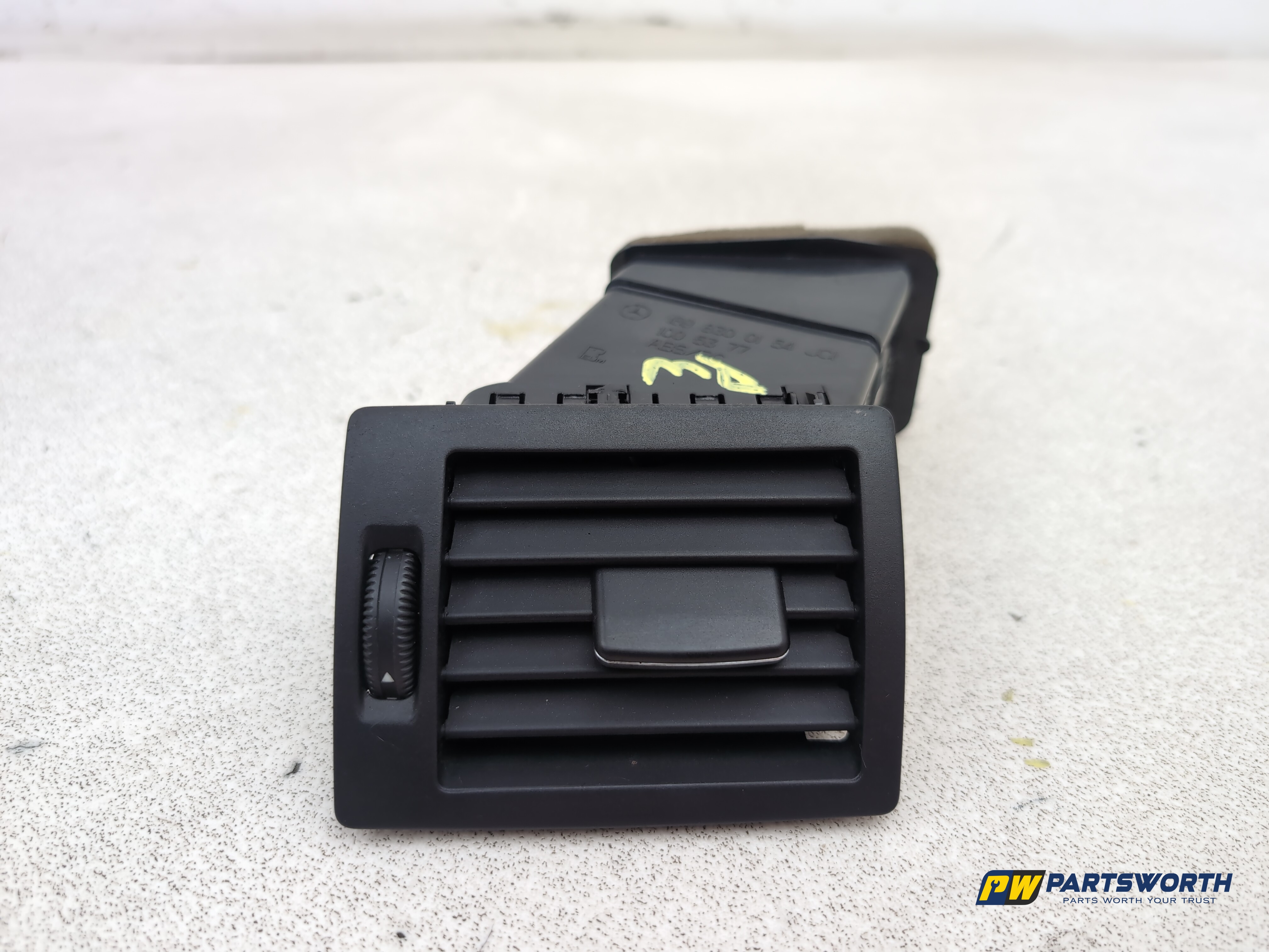 MERCEDES-BENZ B200 B-CLASS W245 AIR VENT FRONT LEFT DASHBOARD A1698300154