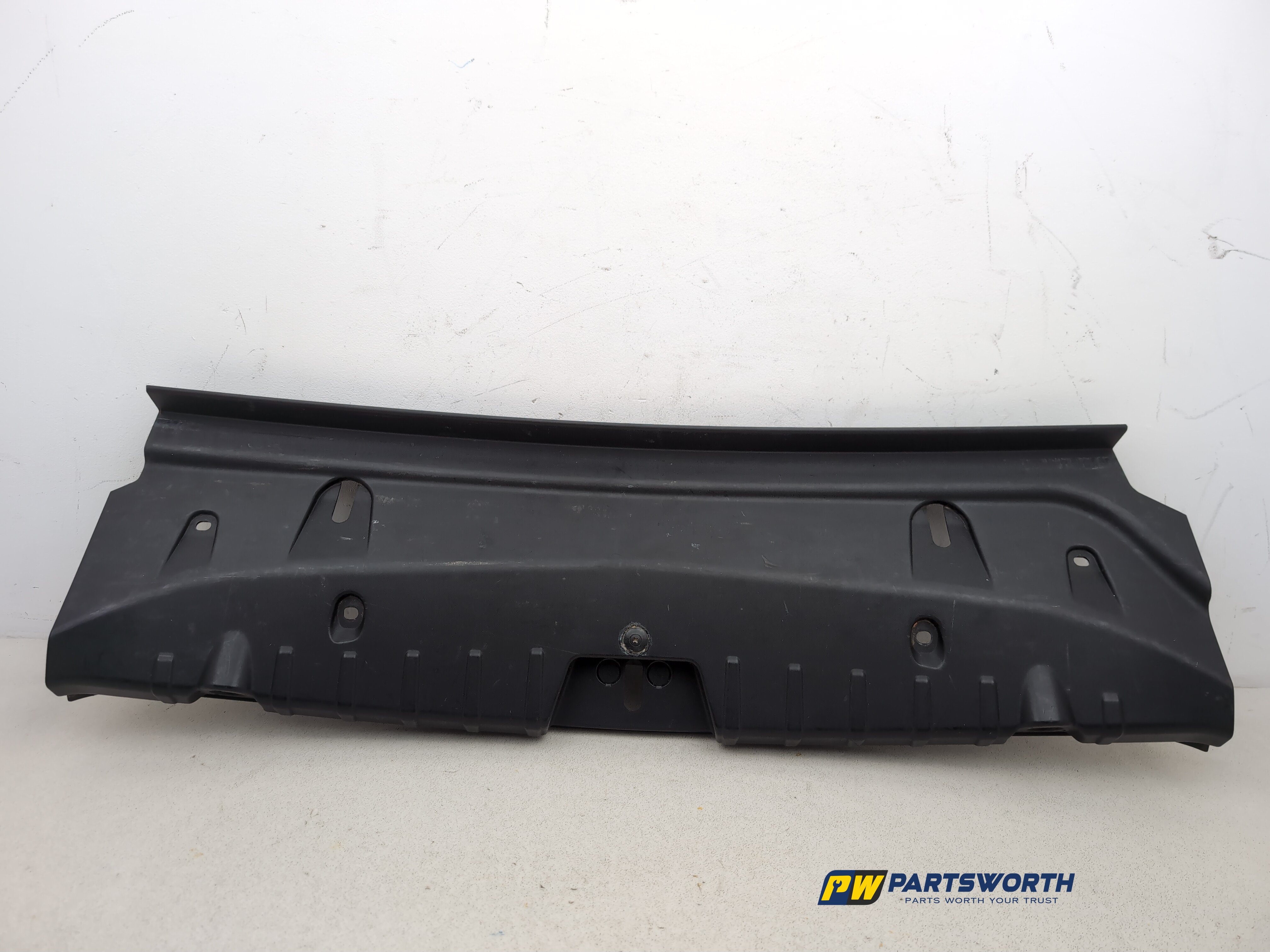 BMW 6 SERIES 640D M SPORT F13 BOOT TRUNK PANEL LOCK TRIM 7224793 2012-2018