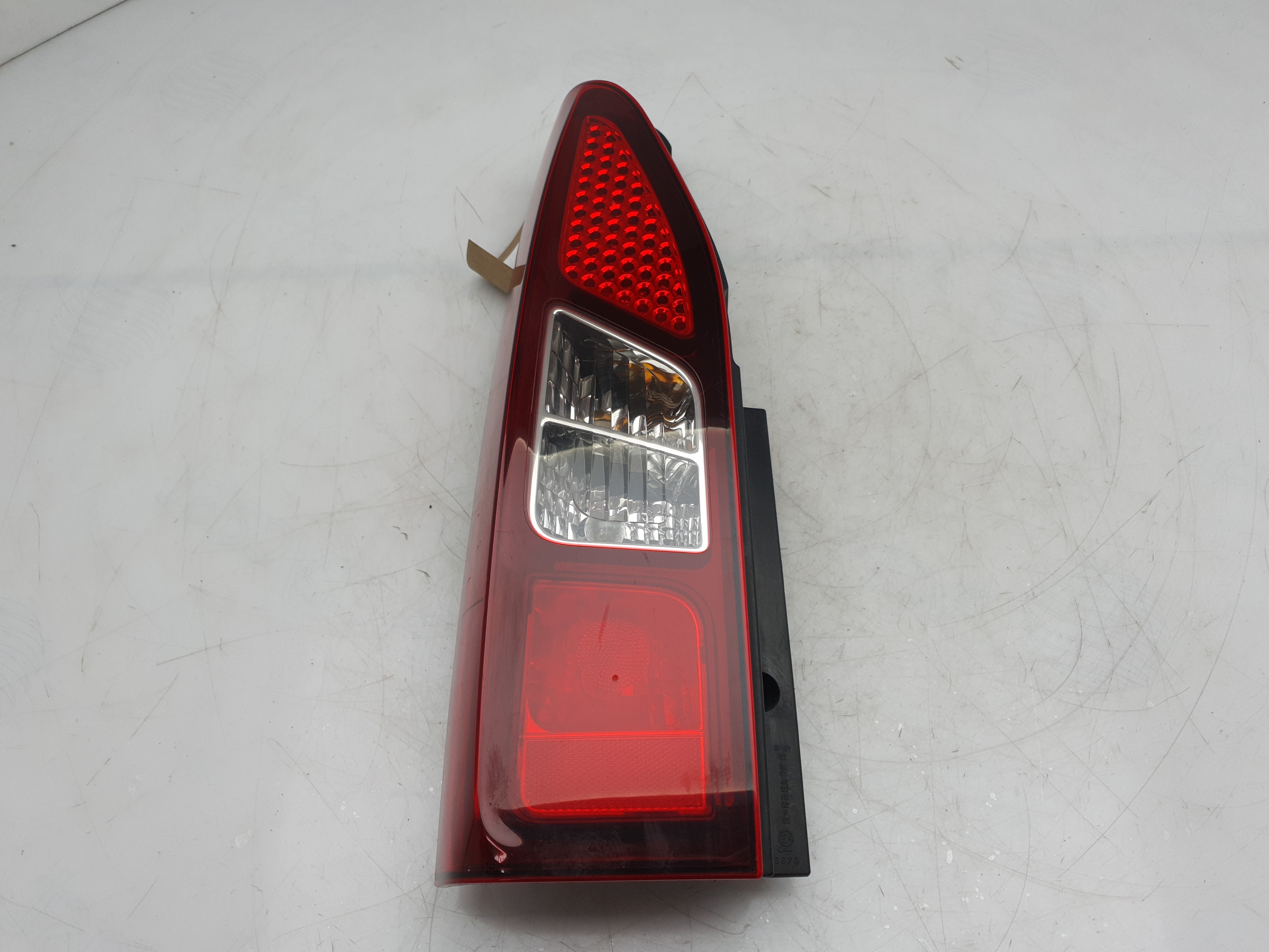 2015 CITROEN BERLINGO MULTISPACE BLUEHDI FEEL MPV Lamp Assembly Rear LH