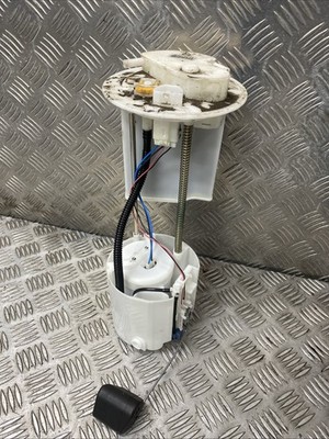 Toyota Yaris Fuel Tank Sender 777040D090 Pump 1497cc Petrol 2020 Hybrid