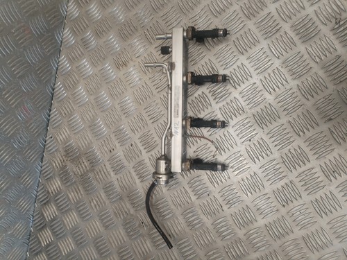 VAUXHALL CORSA MERIVA B/ASTRA J D 1.2 PETROL FUEL RAIL WITH INJECTORS 55577580