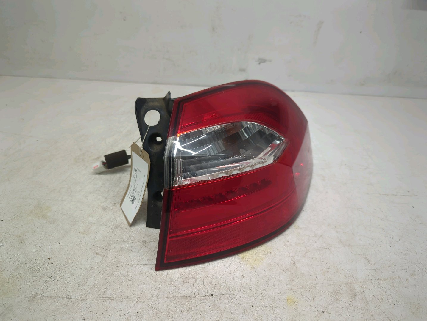 KIA RIO REAR LIGHT RIGHT DRIVERS 2013 MK3 UB HATCHBACK 924021W260