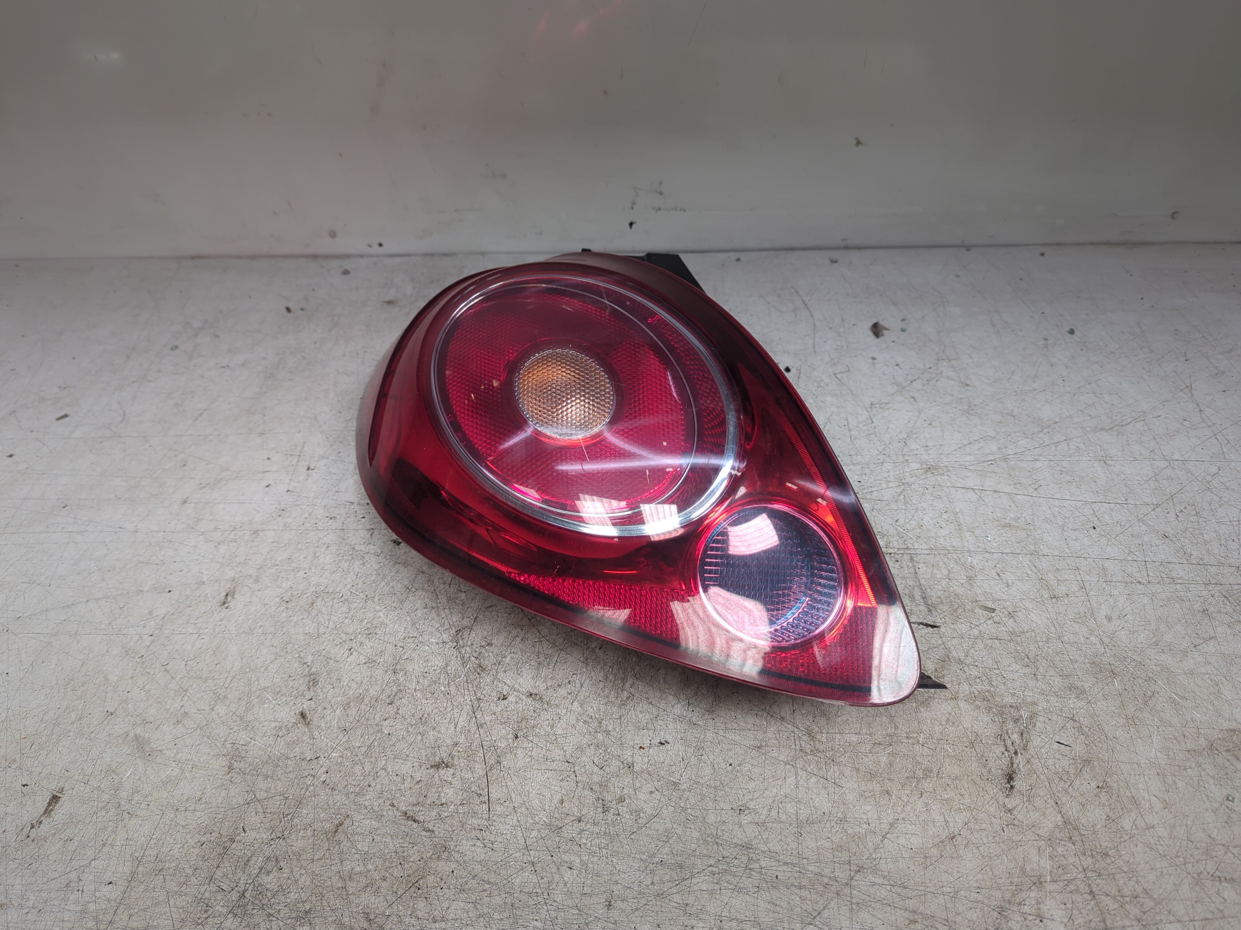 FORD KA REAR LIGHT LEFT PASSENGER 2010 MK2 HATCHBACK 9S51-13A603-BA