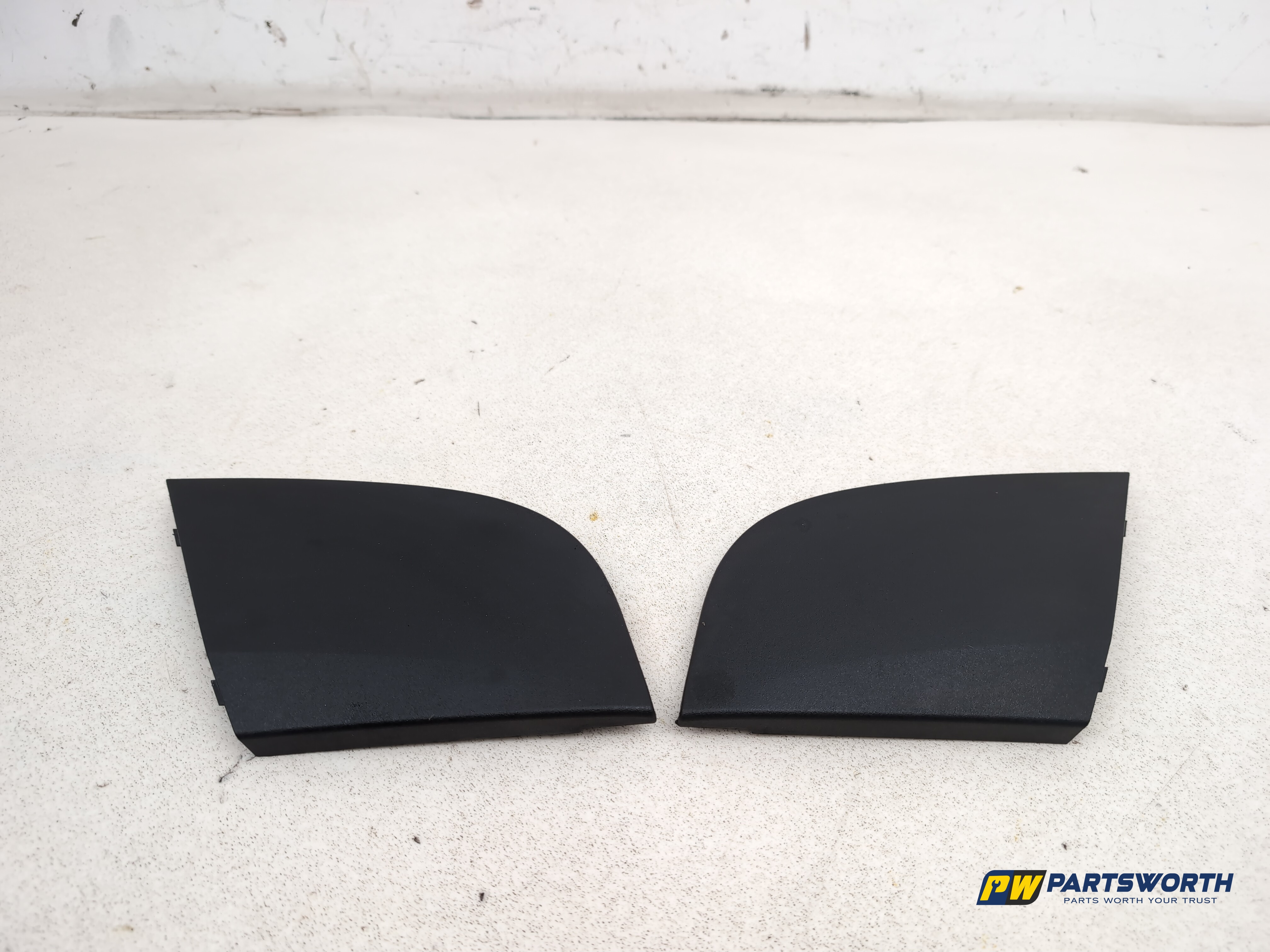 MERCEDES-BENZ B160 B-CLASS W245 FRONT WINDSHIELD WATER DRAIN SIDE COVER SET