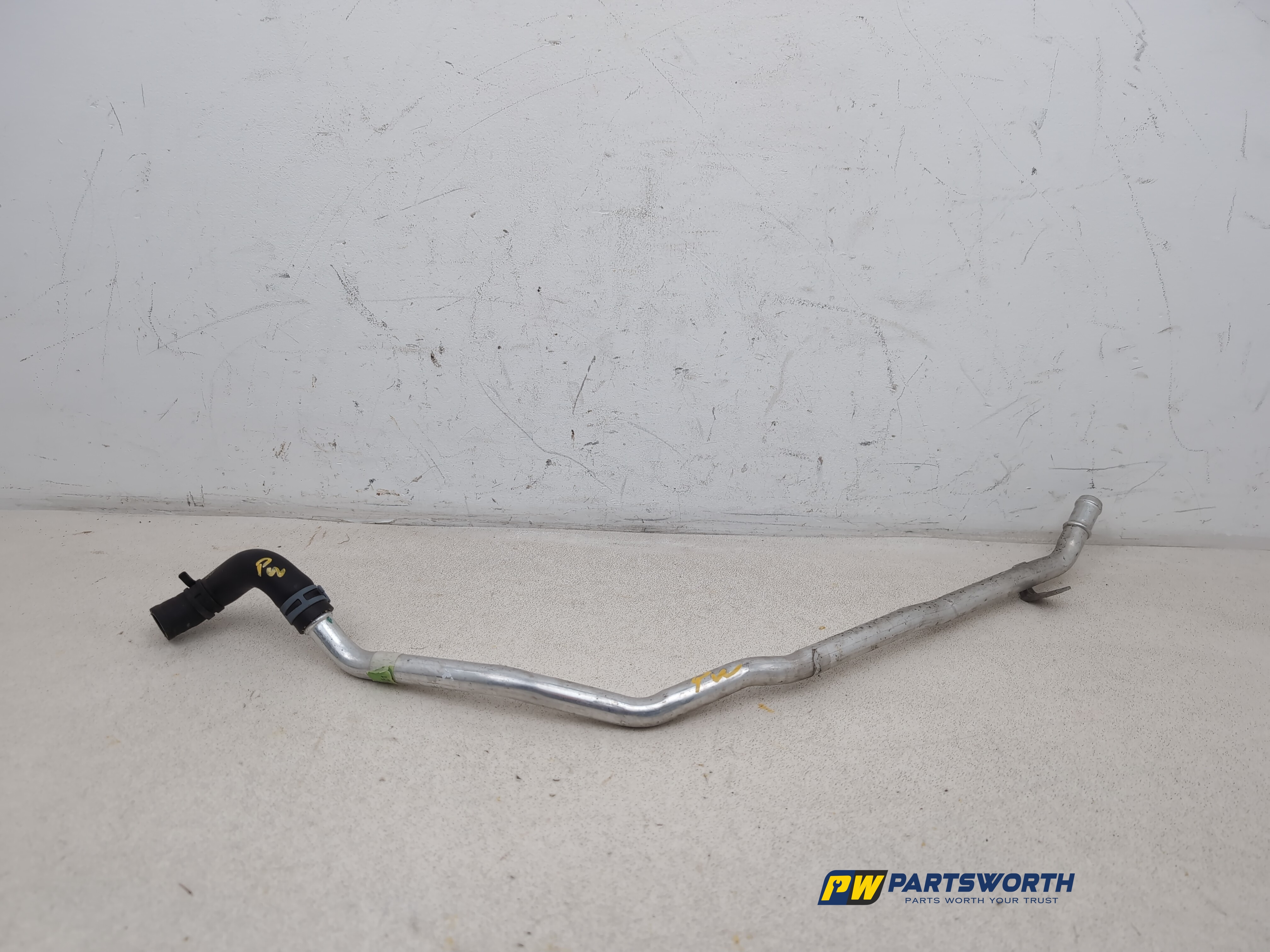 MERCEDES-BENZ E-CLASS E350 AMG S212 3.0L DIESEL COOLANT HOSE PIPE LINE 2013-2016