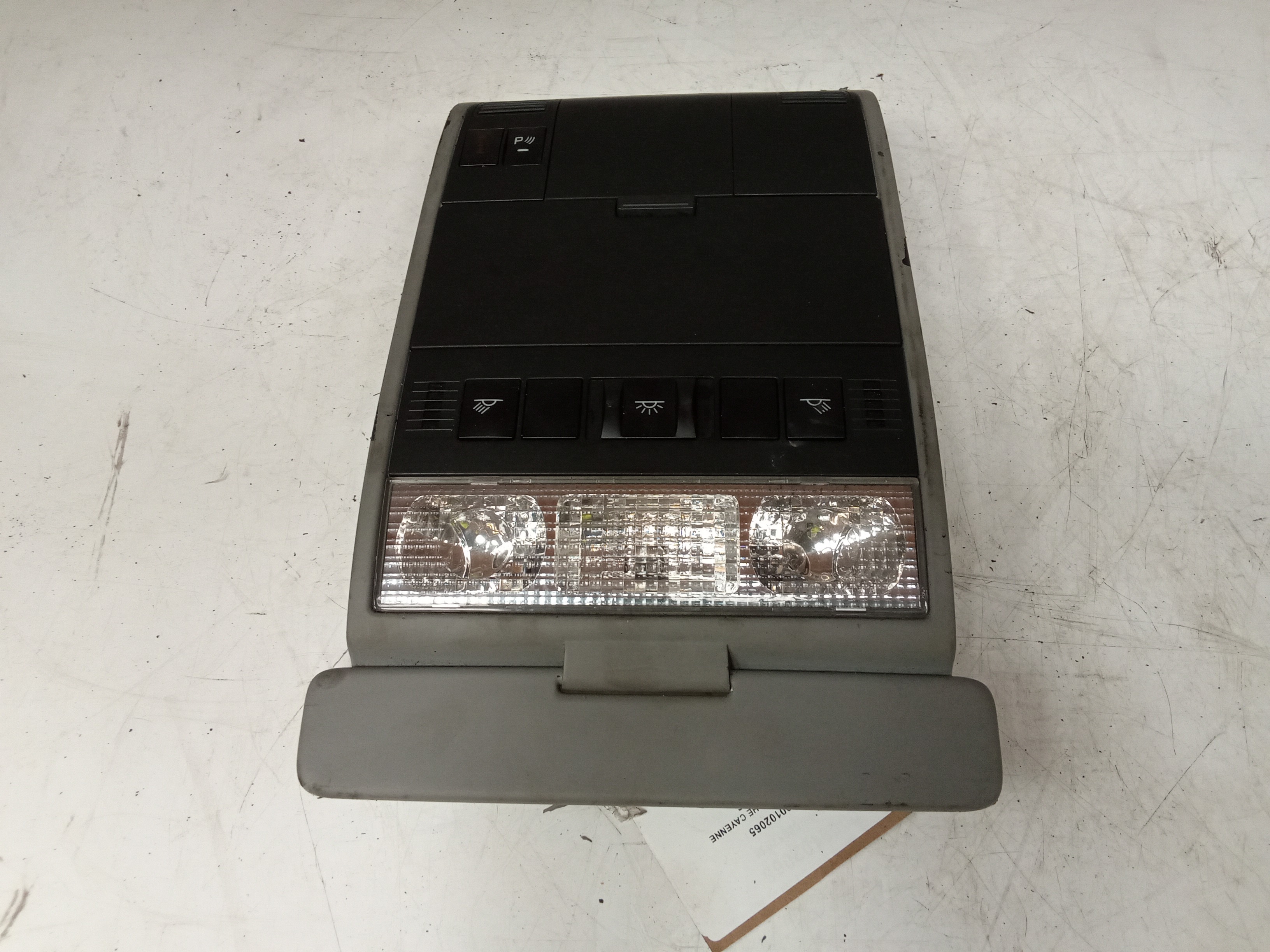 PORSCHE CAYENNE INTERIOR COURTESY LIGHT 2006 5 DOORS SUV 7L5951171 #102065