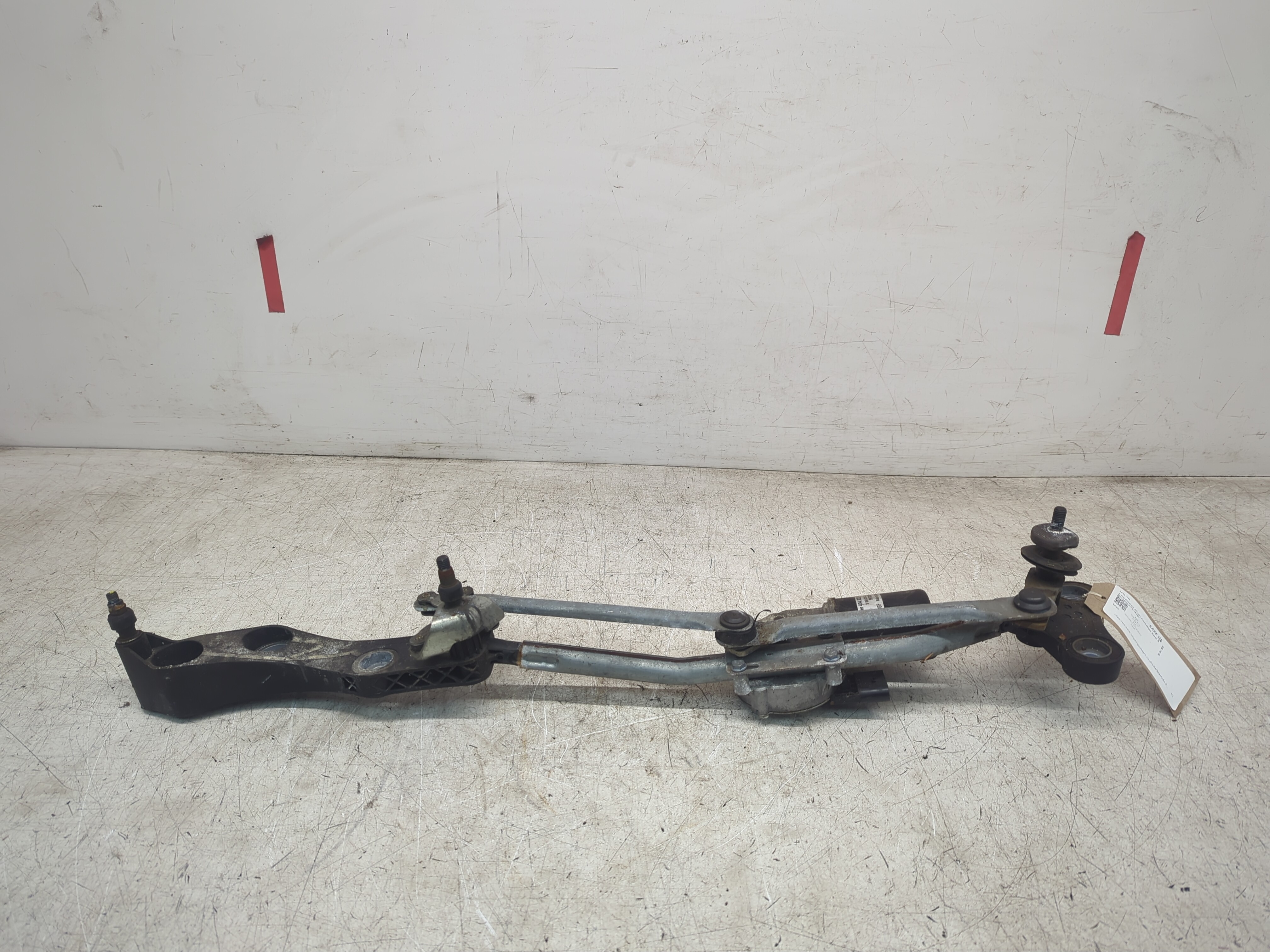 BMW 5 SERIES FRONT WIPER MOTOR & LINKAGE 2006 MK5 E60 6987475-01